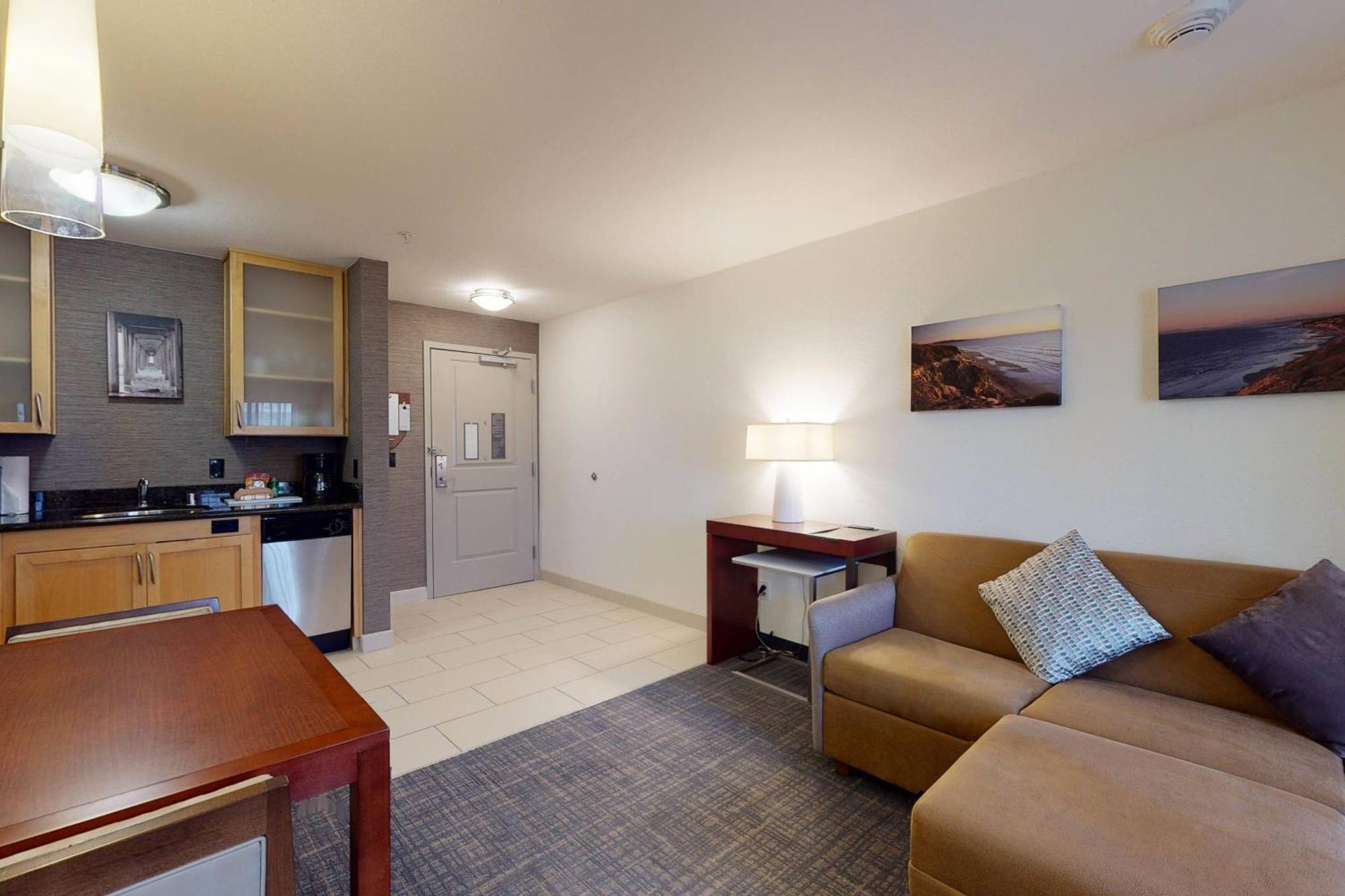 Residence Inn San Diego Del Mar Экстерьер фото